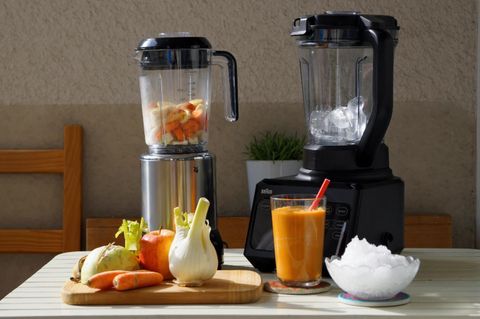 Standmixer Test: Wer hackt am besten Eis und Gemüse?