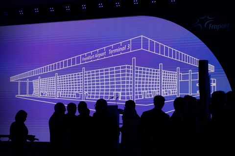 Für Fraport mehr als ein Gebäude: Das Terminal 3. Foto: Boris Roessler/dpa