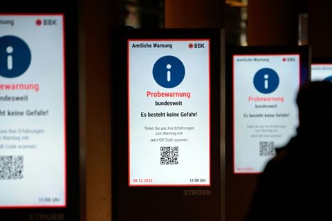 Einsatz von Anzeigetafeln bei bundesweitem Warntag