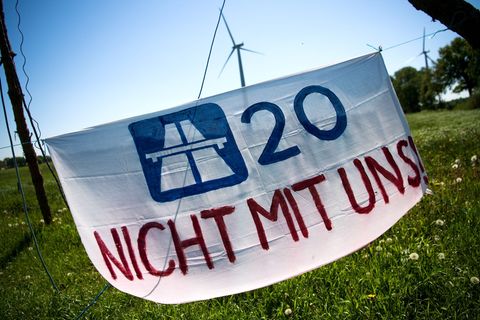 Ein Fährunternehmen könnte vor dem Bundesverwaltungsgericht scheitern. (Archivbild) Foto: Sina Schuldt/dpa