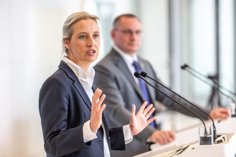 Die AfD spielt Szenarien möglicher Regierungsbeteiligungen durch etwa nach den Landtagswahlen in Sachsen-Anhalt und Mecklenburg-