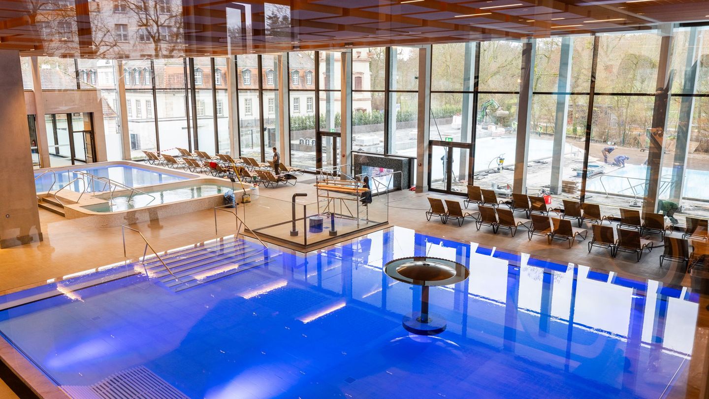 Der Zutritt in die Sprudelhof-Therme ist samstags ausschließlich Gästen ab 16 Jahren vorbehalten. (Archivbild) Foto: Lando Hass/