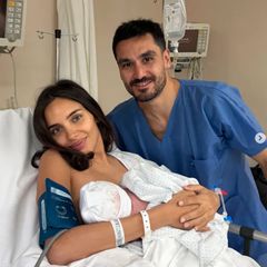 Vip News: İlkay Gündoğan zeigt sich mit seinem neugeborenen Sohn