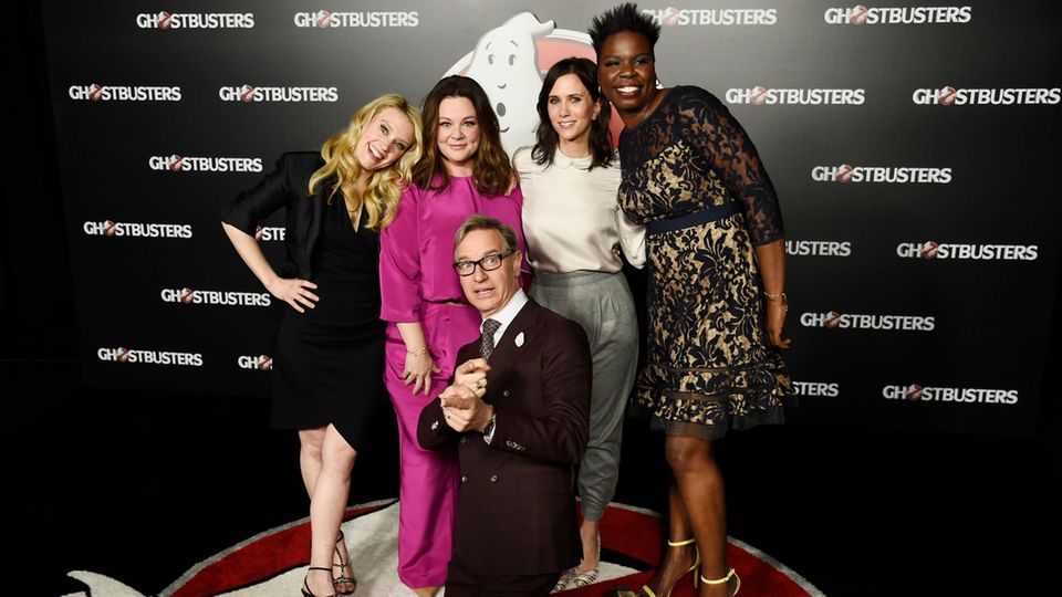 Der „Ghostbusters“-Cast rund um Kate McKinnon, Melissa McCarthy, Kristen Wiig and Leslie Jones auf dem roten Teppich