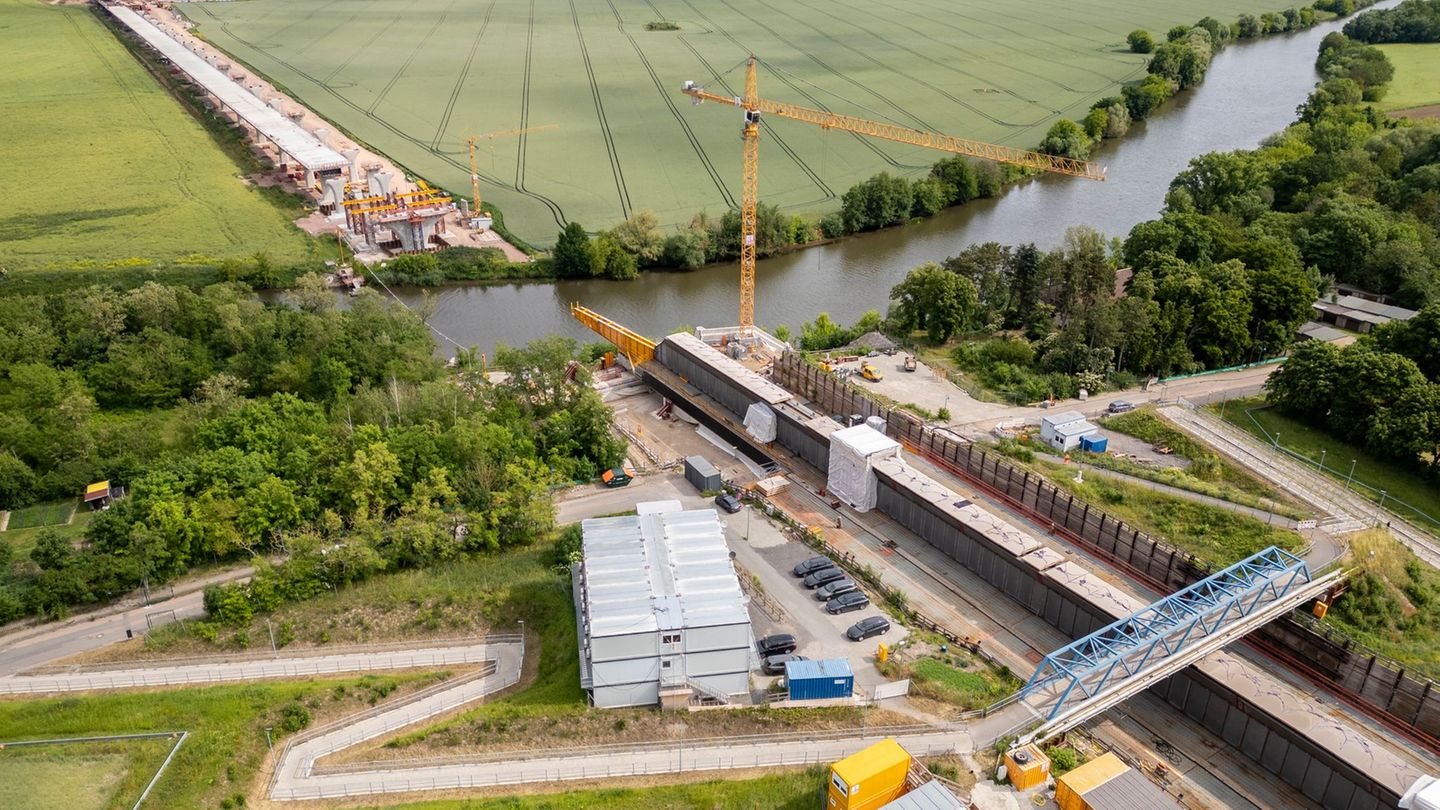Das Bundesverwaltungsgericht muss über eine Klage entscheiden. Foto: Jan Woitas/dpa