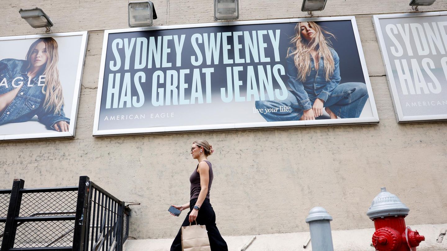 Werbeposter mit Sydney Sweeney