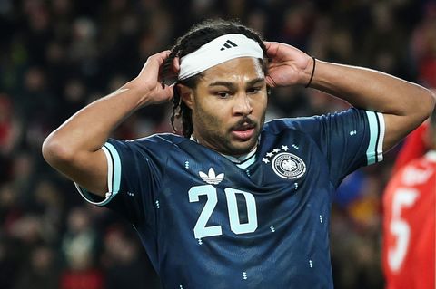 Serge Gnabry fällt für die Fußball-WM aus. (Archivbild) Foto: Christian Charisius/dpa