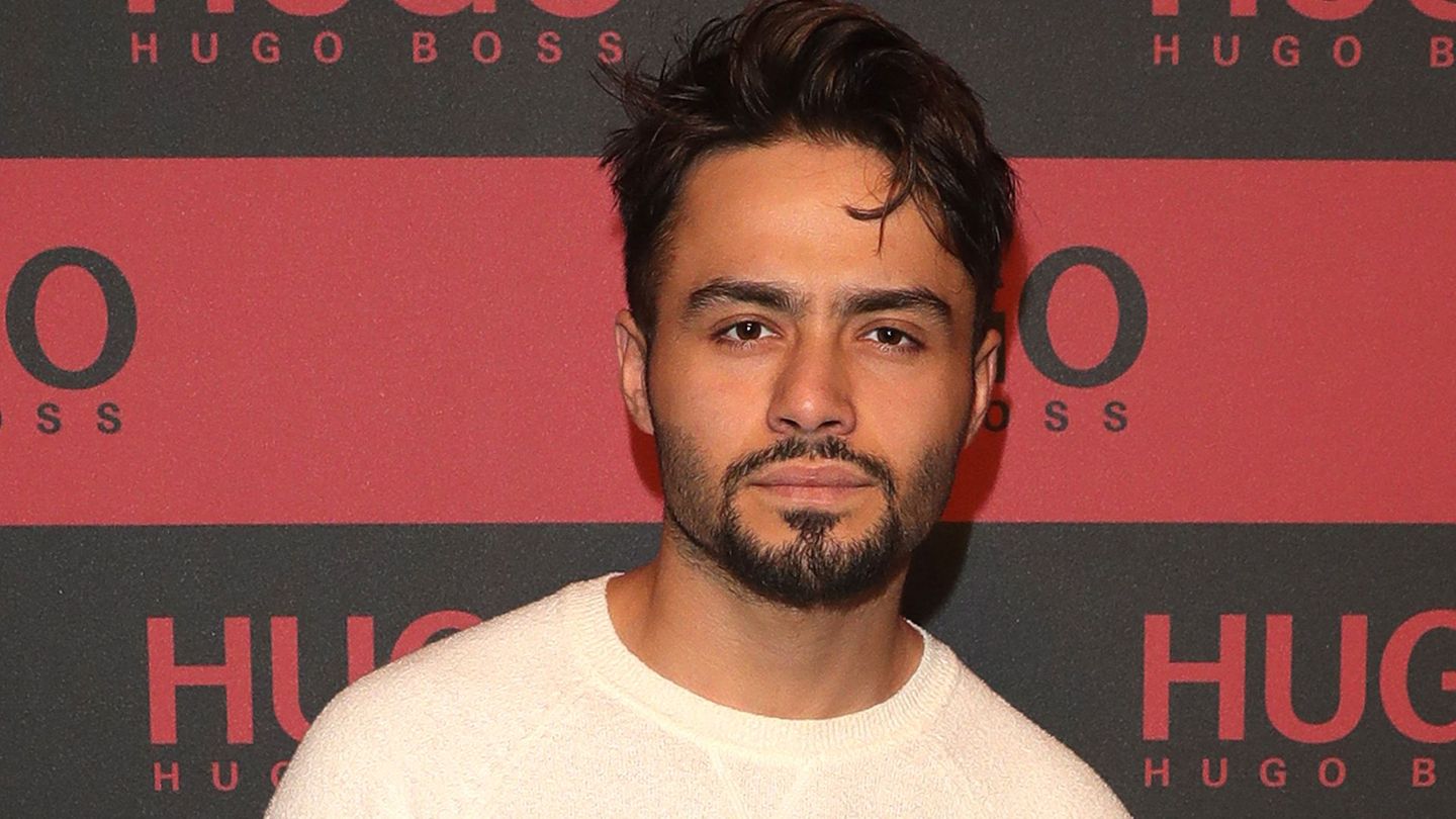 Aram Arami (32) spielte oft den lockeren Typen. In der neuen ARD-Produktion "Der Saarland-Krimi: Bruder, Liebe, Tod" (Donnerstag, 30. April, 20.15 Uhr) verkörpert er einen Ex-Ermittler, der straffällige Jugendliche betreut. Der Film ist der Auftakt einer geplanten Krimi-Reihe.