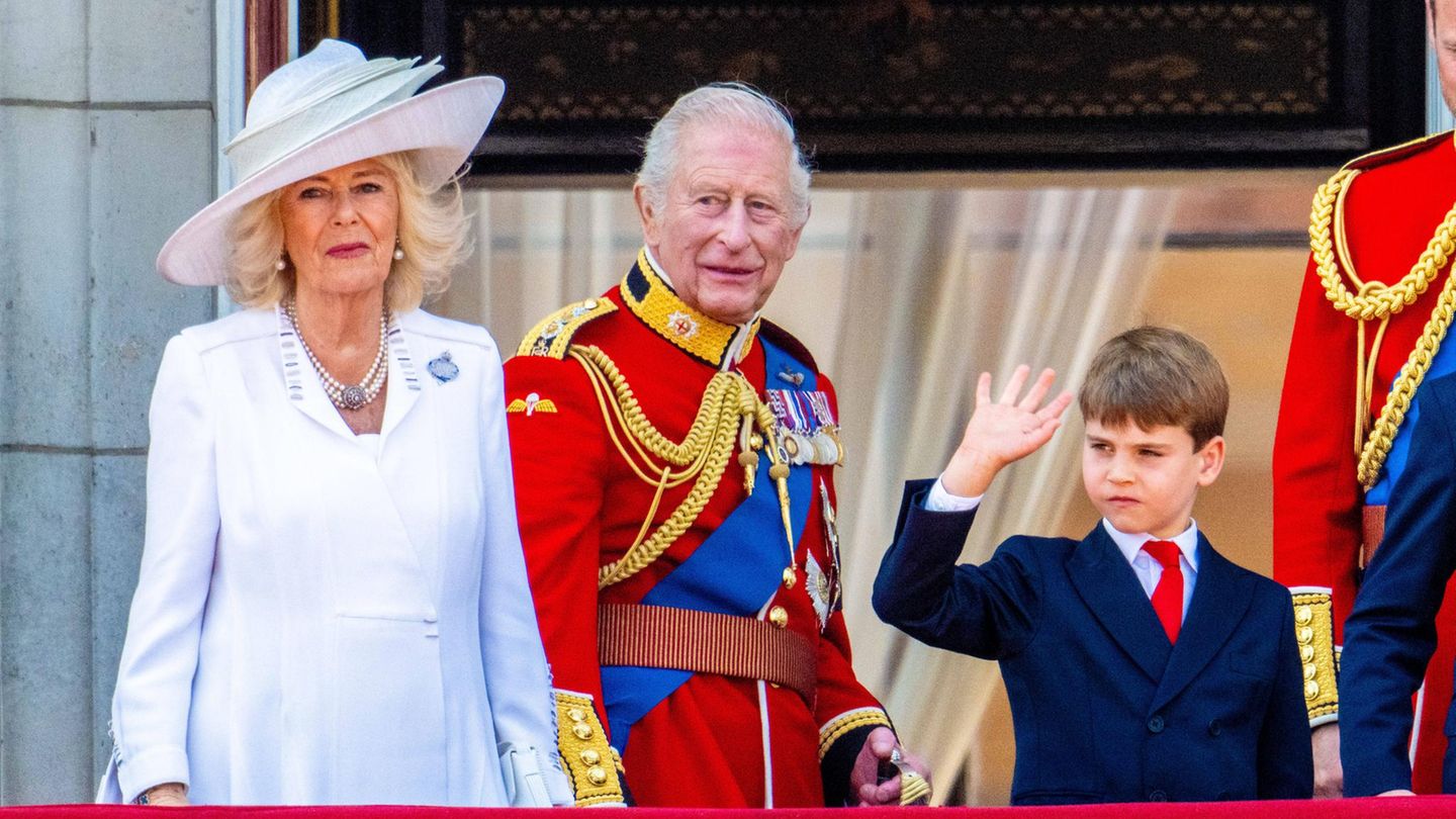 Bei der Feier von König Charles’ 77. Geburtstag im vergangenen Jahr war Prinz Louis selbstredend dabei