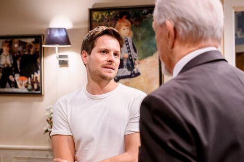 "Sturm der Liebe": Massimo (l.) ist durch Sandys Zuhälter unter Druck geraten.