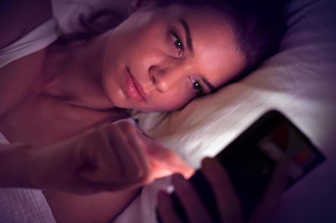 Vielleicht testet diese Frau neue Whatsapp Funktionen