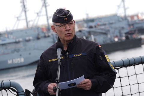 Marineinspekteur Kaack sieht seine Kräfte für einen möglichen Anti-Minen-Einsatz in der Straße von Hormus gerüstet. Foto: Marcus