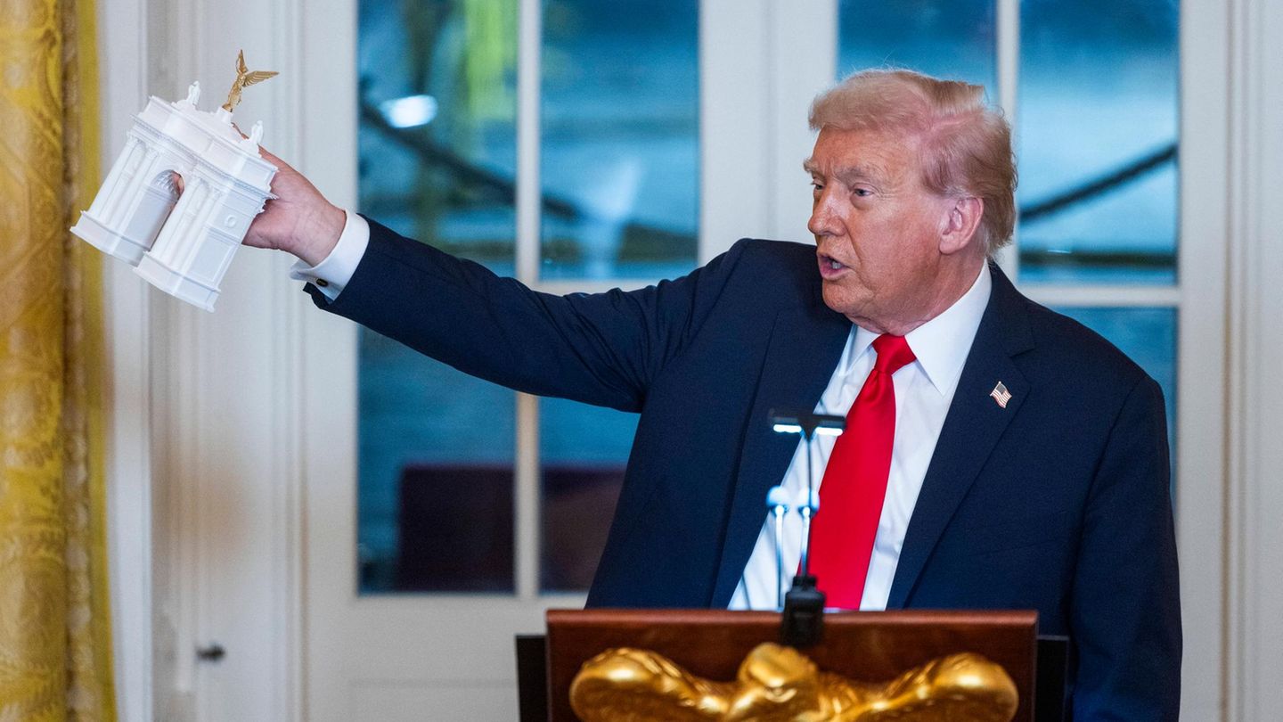 Trumps Triumphbogen: 76 Meter Größenwahn