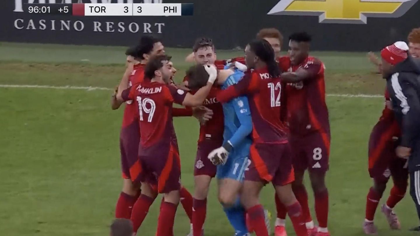 Luka Gavran Scores Dramatic 96th-Minute Equalizer for Toronto FC vs. Philadelphia Union in MLS Thriller