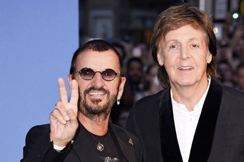 Ringo Starr und Paul McCartney bei einer Londoner Filmpremiere.