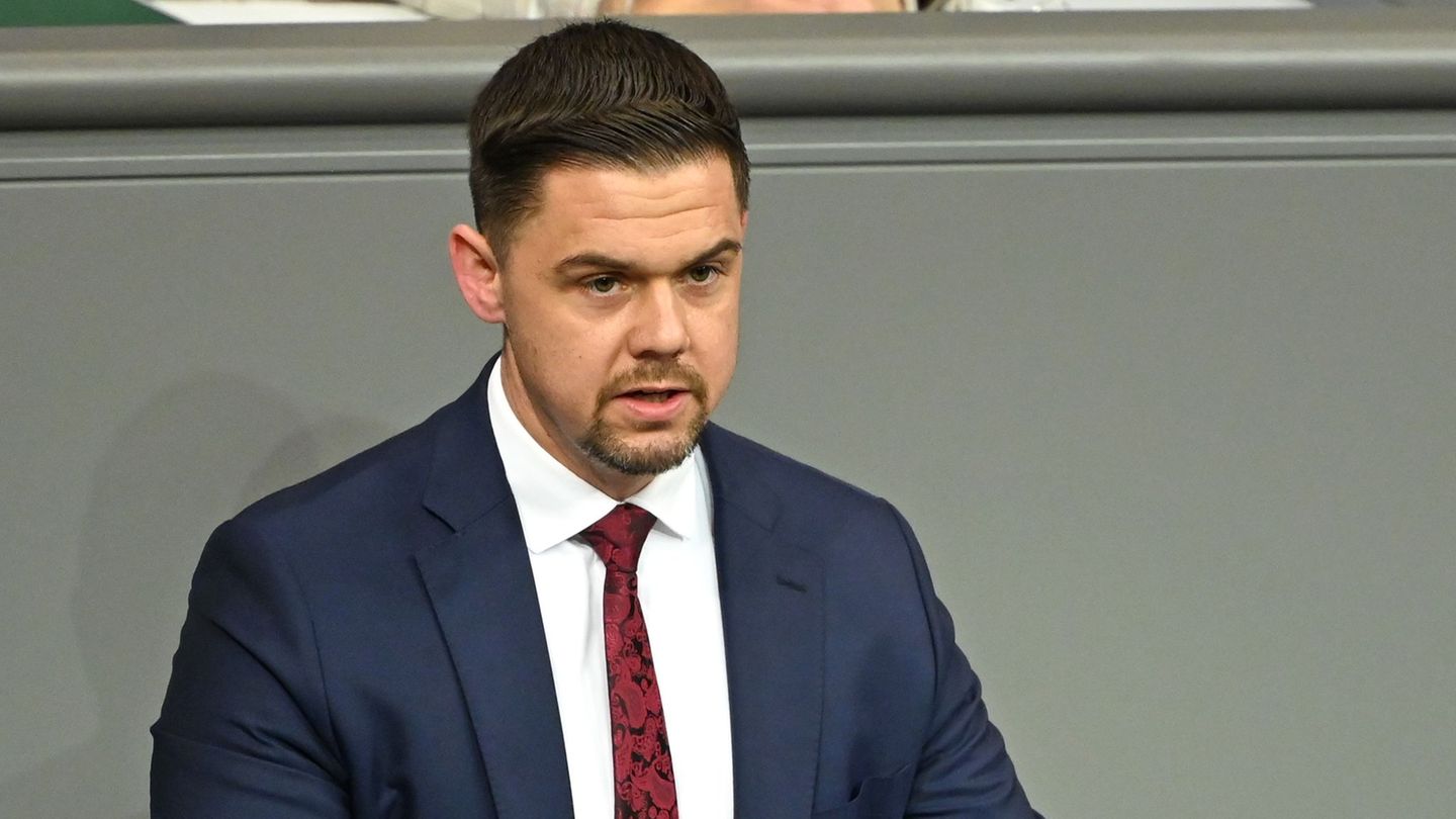 Bundestag: Immunität zweier Abgeordneter von AfD und Linke aufgehoben