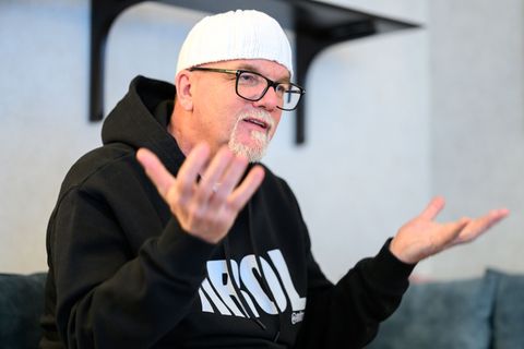 "Elvis, Winnetou und Jesus, das sind meine Helden", sagte der 55-jährige Sänger. (Archivbild) Foto: Max Slovencik/APA/dpa