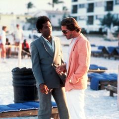 Die Hauptdarsteller von „Miami Vice“ stehen auf einem Bootssteg