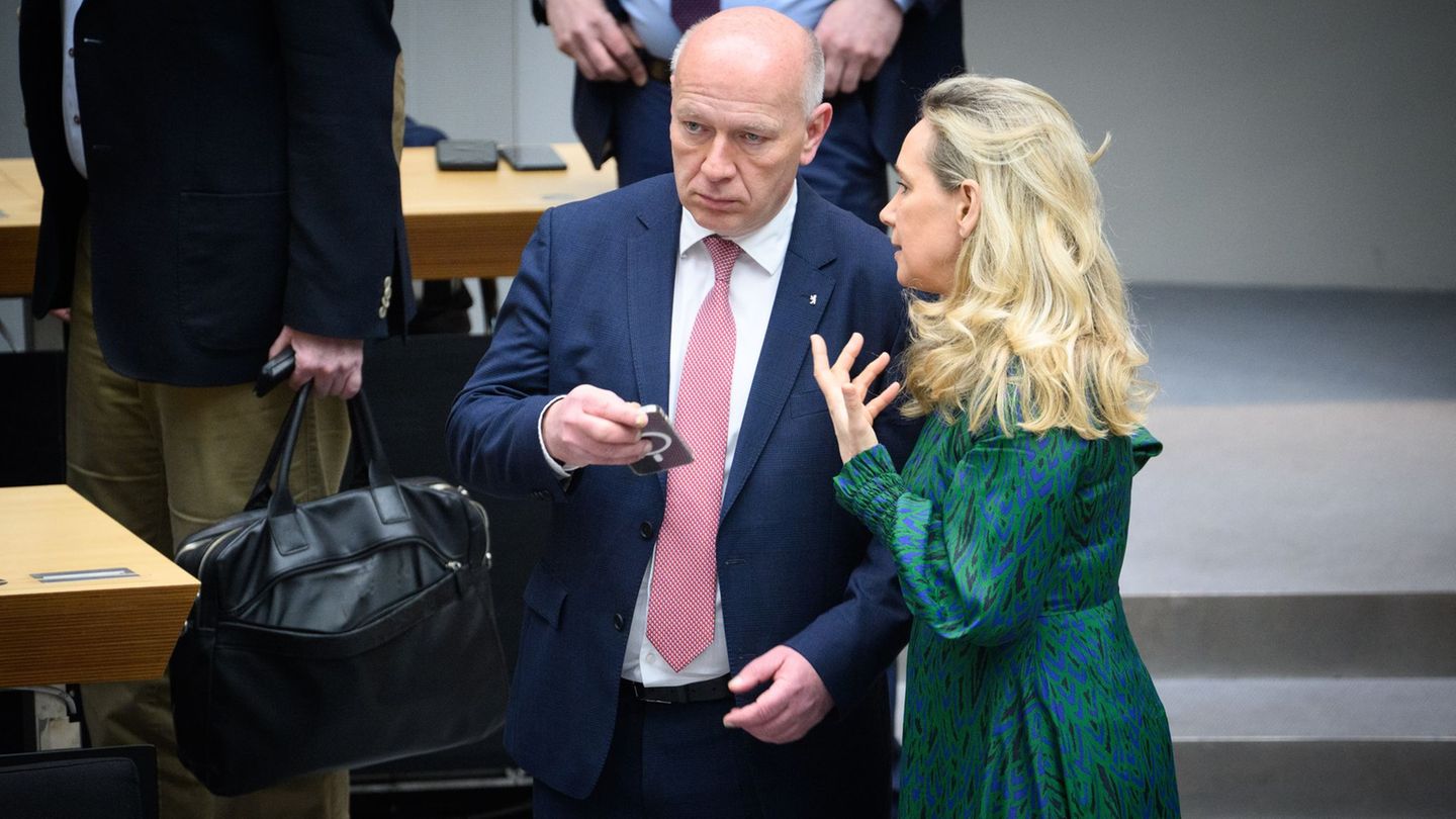 Debatte um Fördermittel: Wegner entlässt Berliner Kultursenatorin