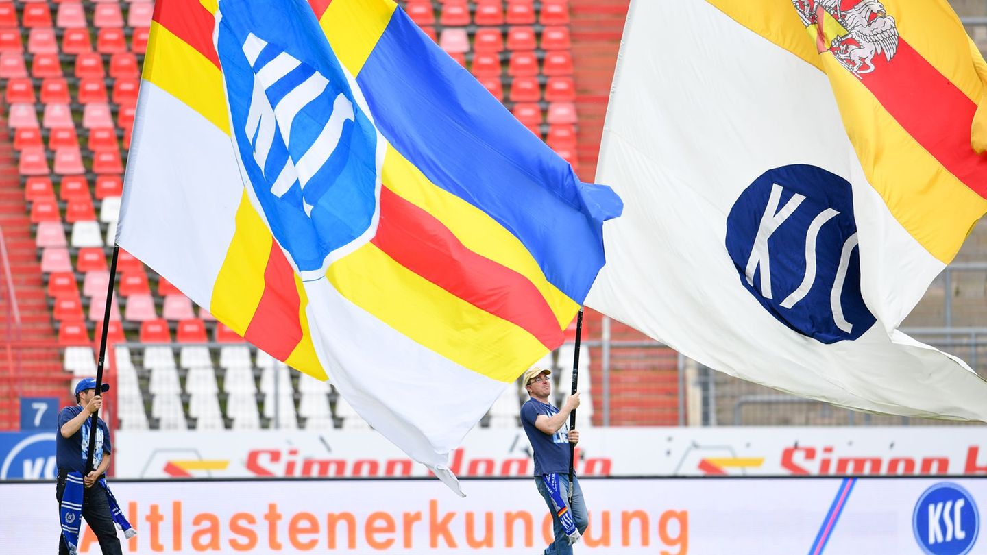 Der Karlsruher SC hat einen neuen Torhüter verpflichtet. Foto: Uwe Anspach/dpa