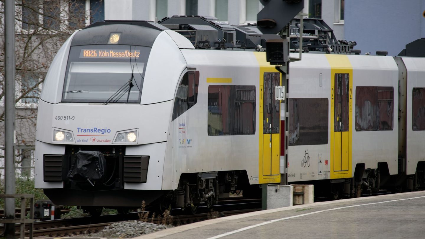 In der kommenden Woche ist bei der RB26 mit Einschränkungen zu rechnen. (Symbolbild) Foto: Henning Kaiser/dpa