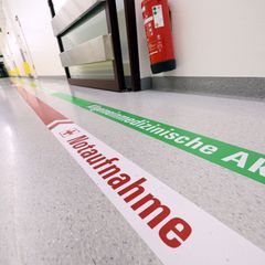 Patienten mit dringenden Beschwerden sollen mit der Reform von Notaufnahmen ferngehalten werden. (Symbolbild) Foto: Karl-Josef H