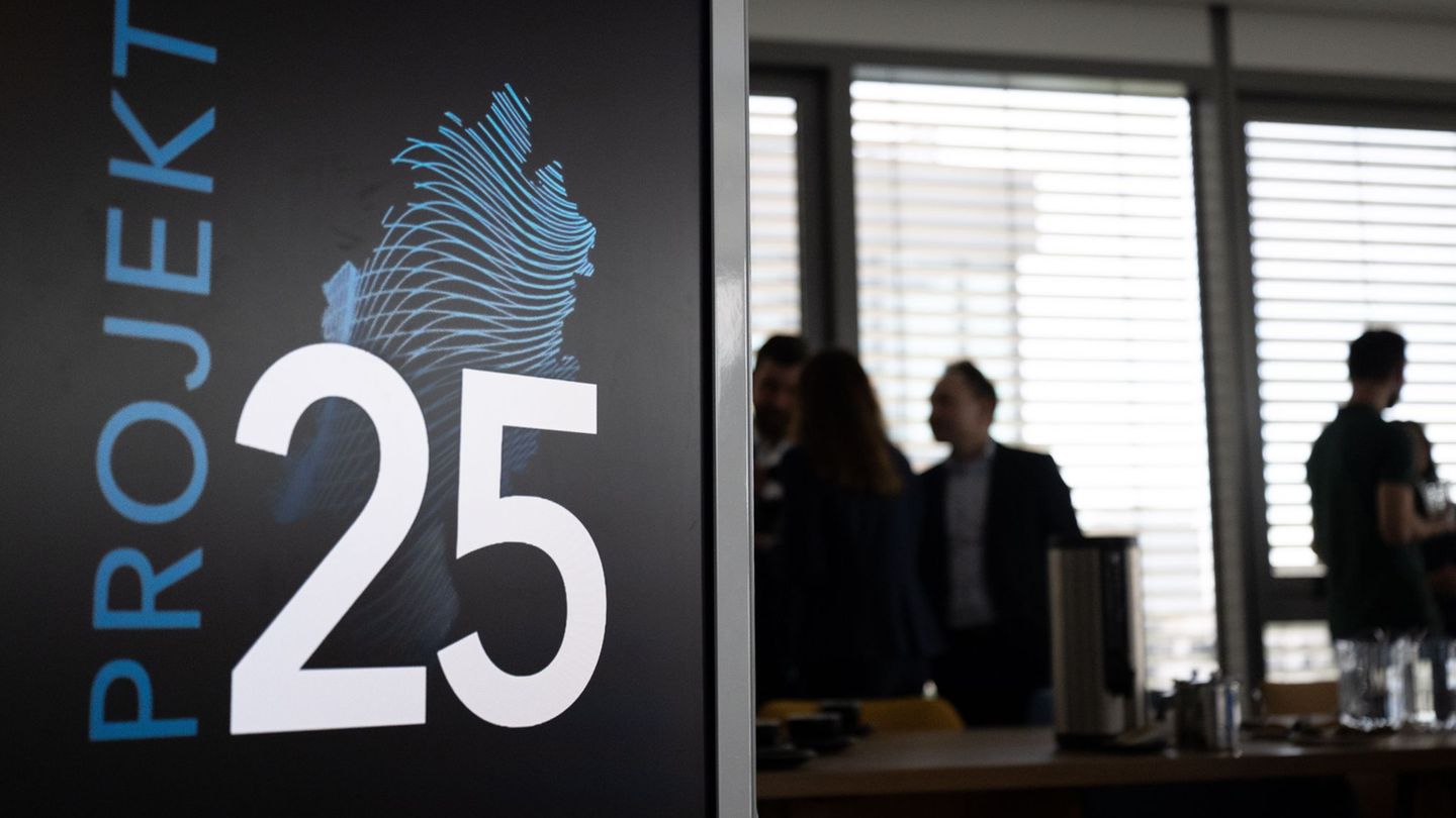 Das Projekt soll Ressourcen bündeln. Foto: Boris Roessler/dpa