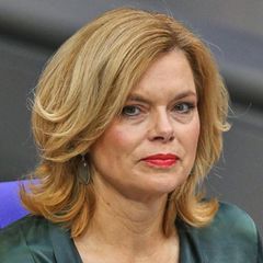 Bundestagspräsidentin Julia Klöckner hatte eine Signal-Gruppe mit Bundeskanzler Friedrich Merz