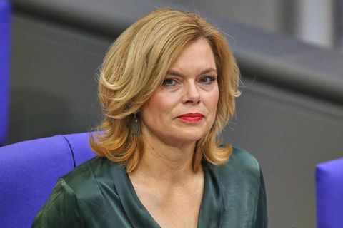 Bundestagspräsidentin Julia Klöckner hatte eine Signal-Gruppe mit Bundeskanzler Friedrich Merz