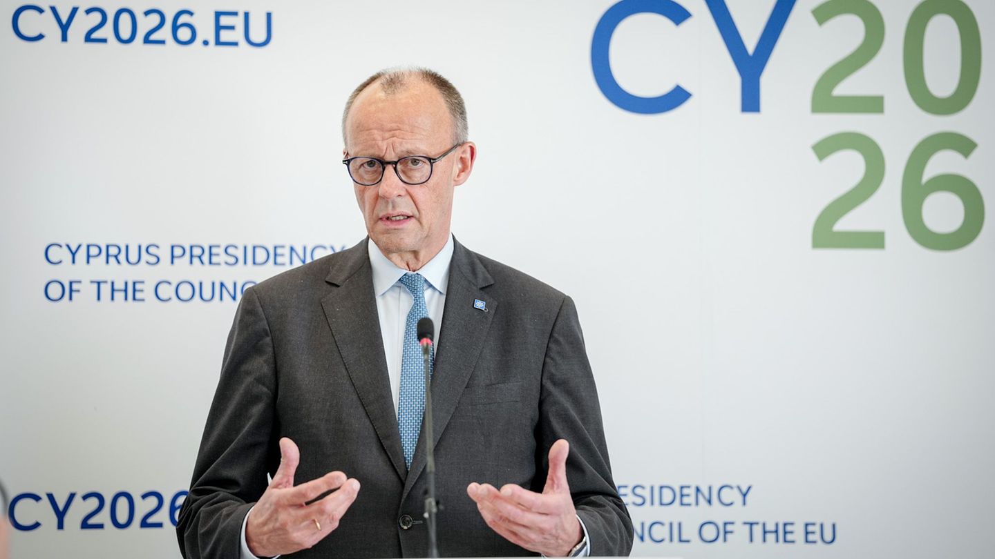 Kanzler und CDU-Chef Merz nimmt Vorschläge für Steinmeier-Nachfolge zur Kenntnis Foto: Kay Nietfeld/dpa