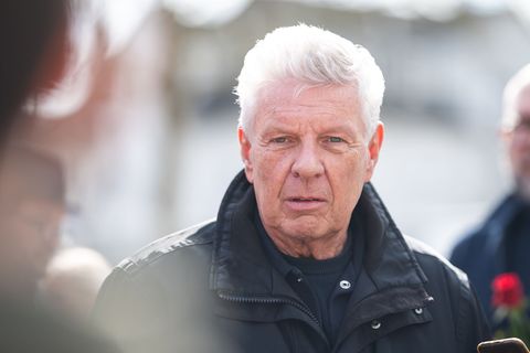 Dieter Reiter (SPD) will am 11. Mai in der ersten Sitzung des neuen Stadtrats seinem Nachfolger Dominik Krause die Amtskette übe