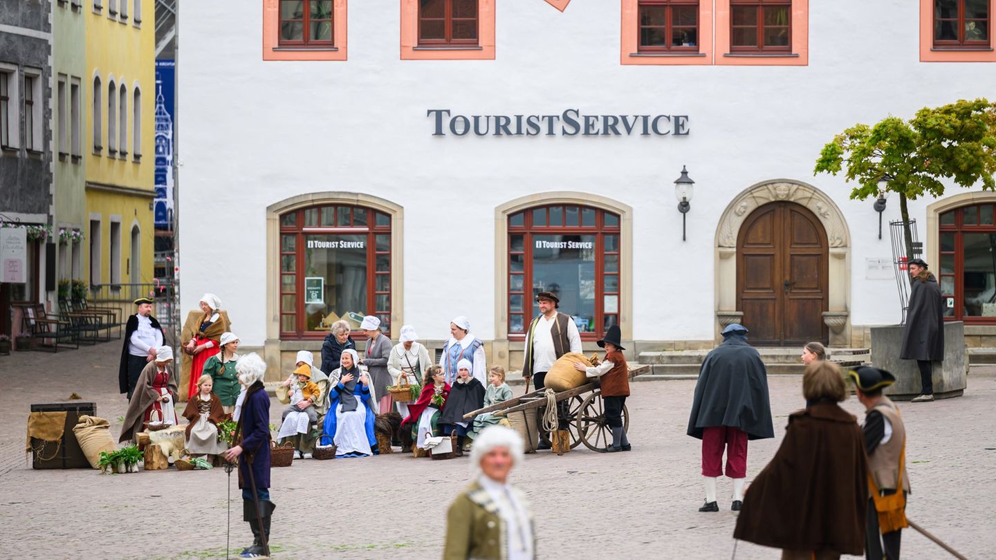 Geschichte: Canaletto-Marktplatz-Szene in Pirna wird lebendig