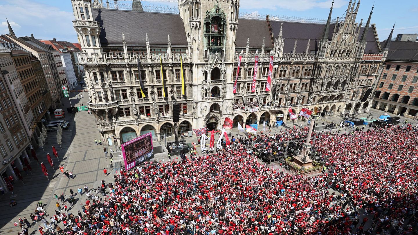 Fußball-Bundesliga: FC Bayern feiert am 17. Mai auf Münchner Marienplatz
