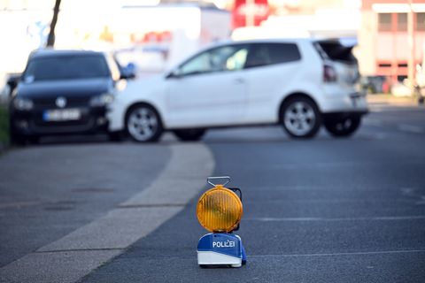 Bei einer Auseinandersetzung in Mönchengladbach sind zwei Menschen verletzt worden. Foto: Federico Gambarini/dpa