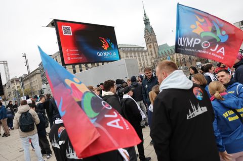 Am 31. Mai entscheidet sich, ob Hamburg "Ja" zu Olympia sagt. Foto: Christian Charisius/dpa