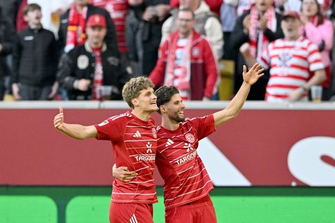 Die Düsseldorfer haben seit längerer Zeit mal wieder Grund zur Freude. Foto: Anke Waelischmiller/dpa