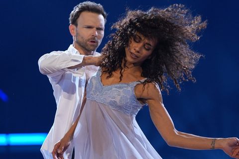 Die "Königin" auf dem Tanzparkett: Nadja Benaissa mit Partner Vadim Garbuzov.