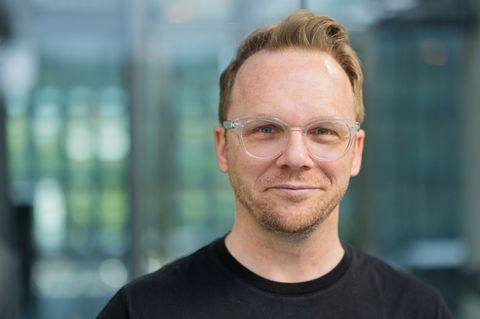 Ralf Schmitz übernimmt bei RTL zeitweise den traditionsreichen "Wer wird Millionär?"-Sendeplatz. Foto: Rolf Vennenbernd/dpa