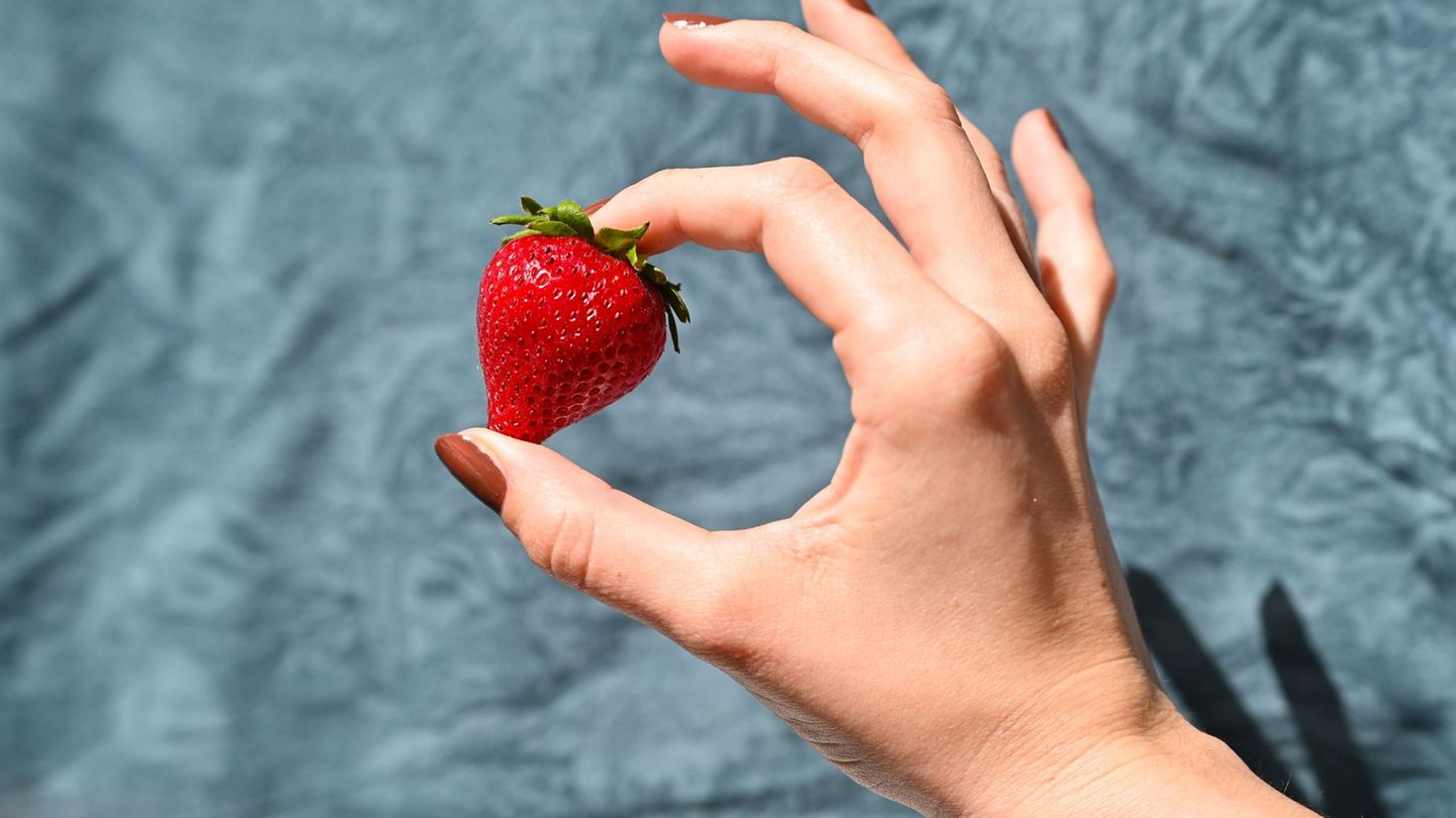 Soziale Medien: Wenn Bananen fremdgehen: Was steckt hinter KI-Frucht-Videos?