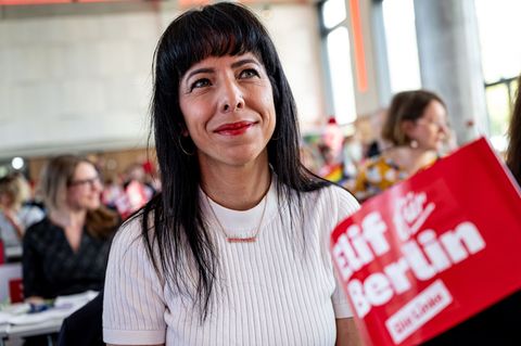 Linken-Spitzenkandidatin Elif Eralp möchte den Regierenden Bürgermeister Kai Wegner von der CDU ablösen. Foto: Fabian Sommer/dpa