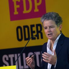 FDP-Spitzenkandidatin Lydia Hüskens will mit den Liberalen wieder in den Landtag einziehen. Foto: Klaus-Dietmar Gabbert/dpa