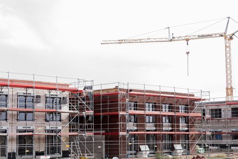 Mit einem Landesbeteiligungsfonds könnte sich das Land NRW an kommunalen Wohnungsunternehmen beteiligen und so deren Eigenkapita