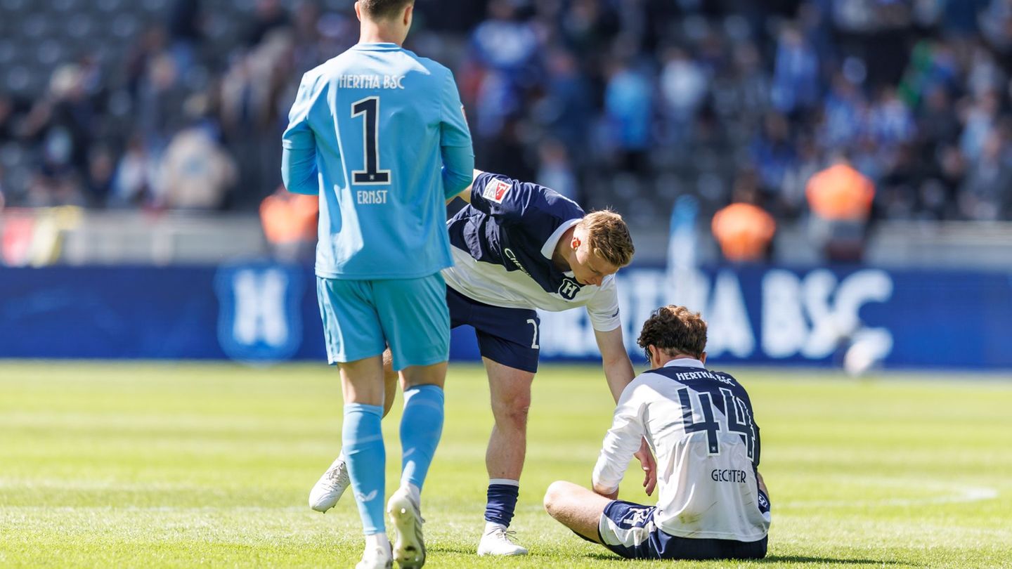 Die Hertha verliert schon wieder trotz großer Überlegenheit. Foto: Andreas Gora/dpa