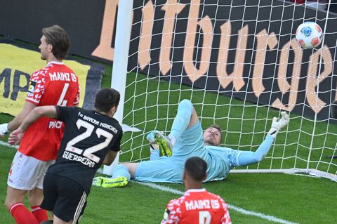 Der FC Bayern hat eine drohende Niederlage in Mainz abgewendet. Foto: Torsten Silz/dpa