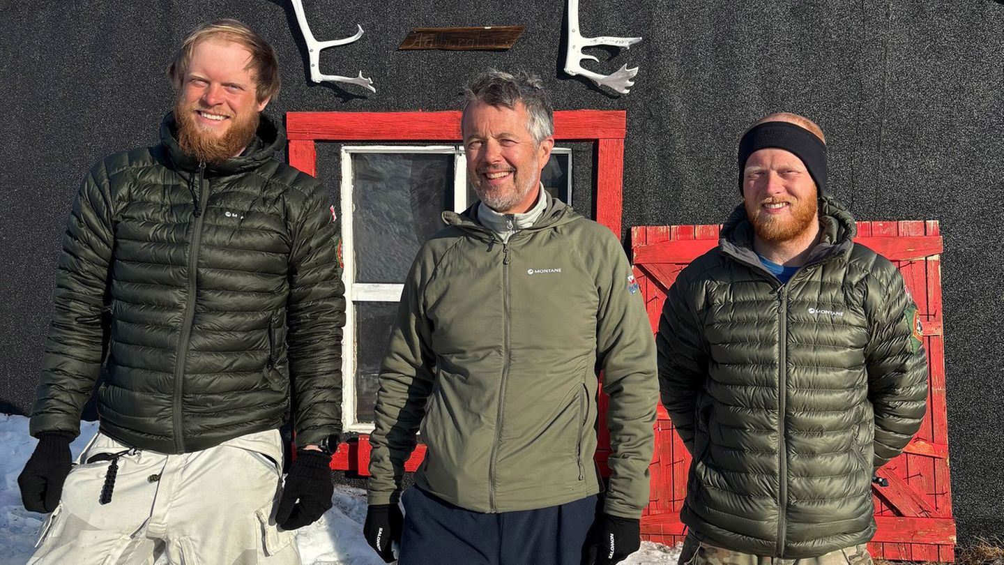 Nach Streit mit USA: Dänischer König reist mit Hundeschlitteneinheit auf Grönland