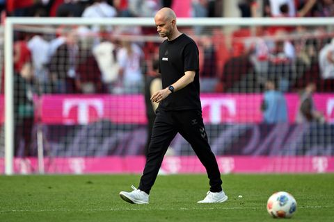 Kölns Trainer René Wagner wollte die Kritik am Rasen nicht unkommentiert stehen lassen. Foto: Federico Gambarini/dpa
