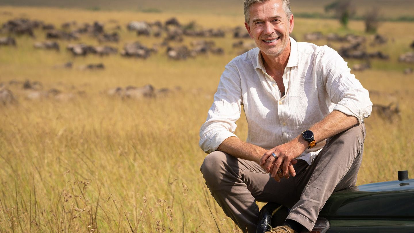 Naturjournalist Dirk Steffens feiert als neues Gesicht der Reihe "Erlebnis Erde" seine Premiere im Ersten.