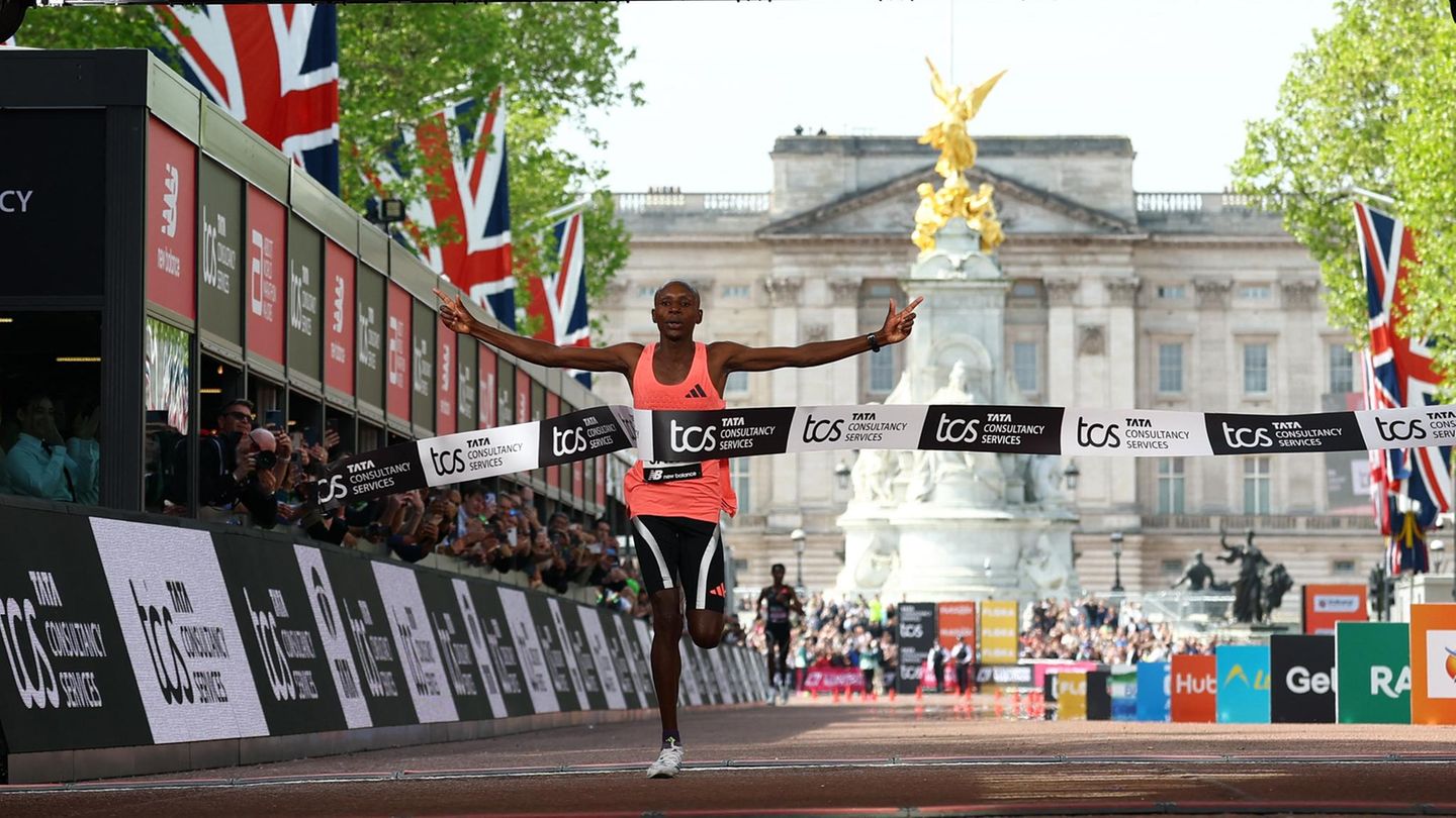 Sabastian Sawe Makes History: First Official Sub-2-Hour Marathon in London at 1:59:30