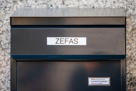 Neuer Leitfaden hilft Firmen bei Integration Geflüchteter. (Symbolbild) Foto: Kristin Schmidt/dpa