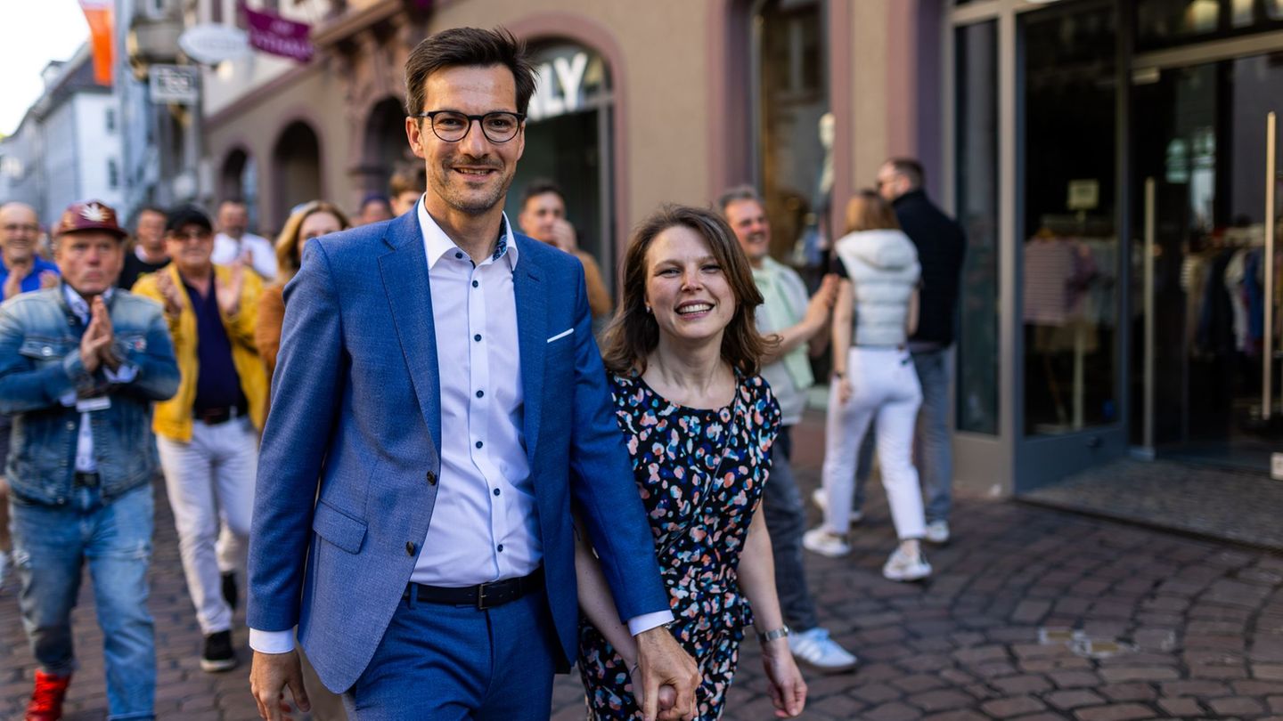 Wahlen: Martin Horn erneut zum Oberbürgermeister in Freiburg gewählt